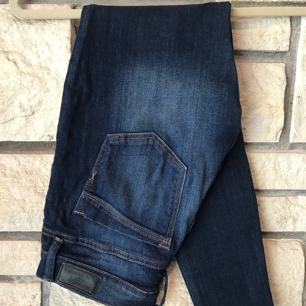 Express Mid Rise Faded Dark Wash legging Jeans